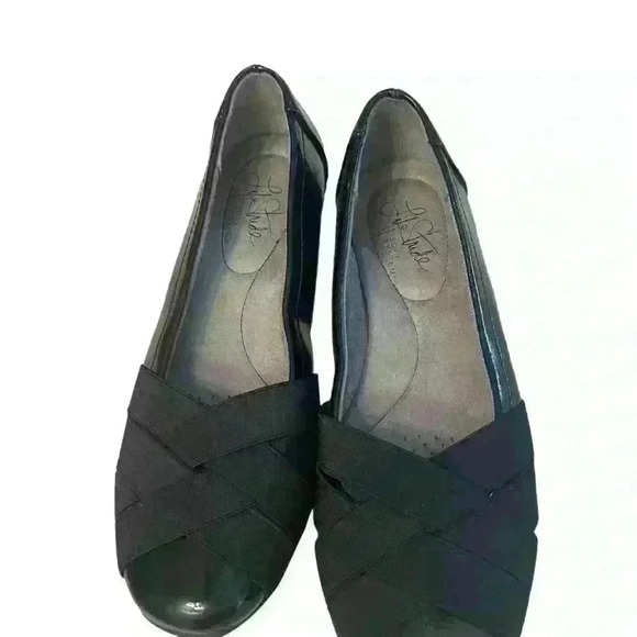 Lifestride Soft System Black Patent Leather Flats Sz 6 EU 36 Daisie EUC - Picture 5 of 9